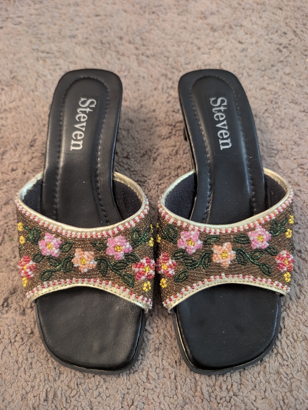 Steven Size7 Beaded Floral Slide Sandals in Black and Pink